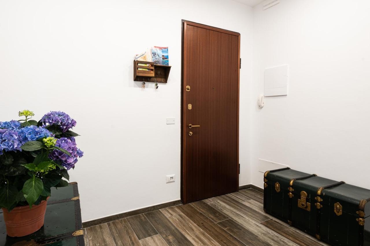 Mari Urbani Apartment Специя Екстериор снимка
